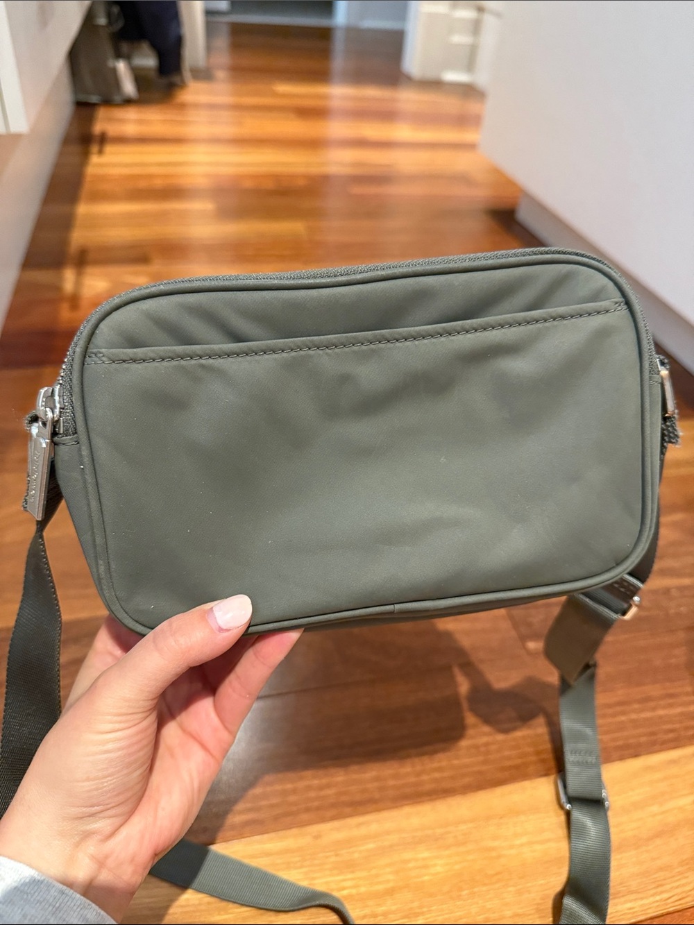 Lululemon Crossbody Camera Bag - Picture 3 of 4